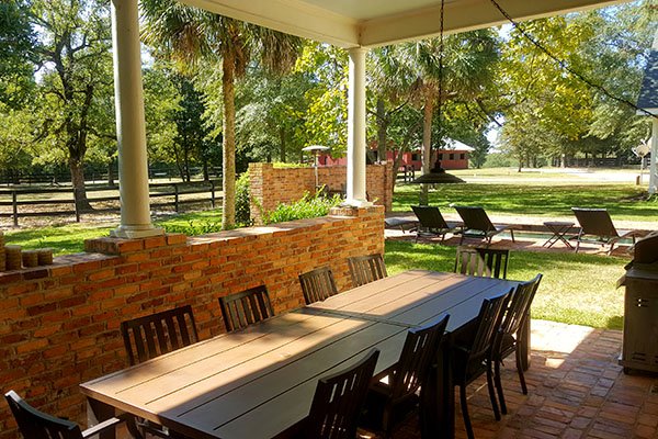 Magnolia Shadows - 595 Engineer Rd | Thoroughbred Country